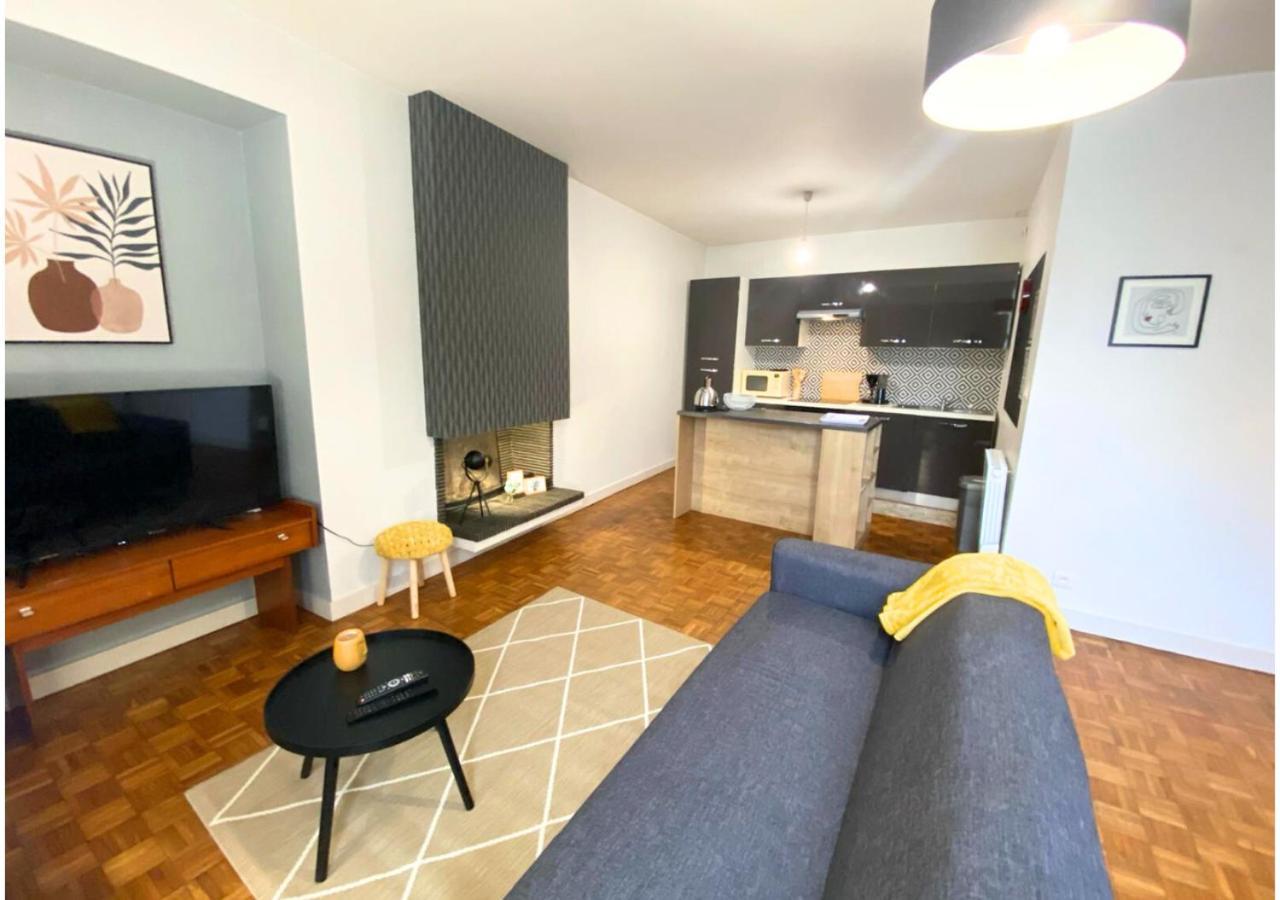 Le 107 - Poitiers - Chu - La Conciergerie. Apartment ภายนอก รูปภาพ